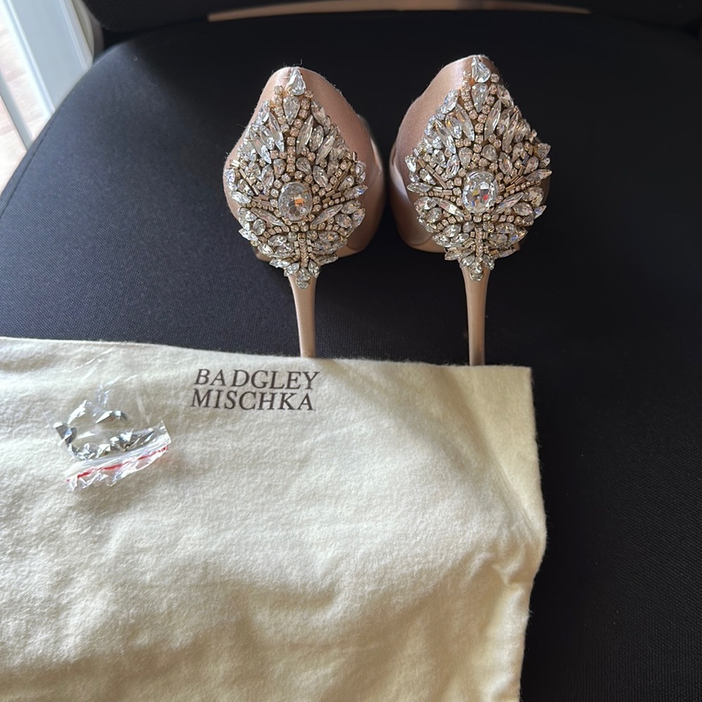 Rose Gold Badgley Mischhka Heels - Picture 2 of 4